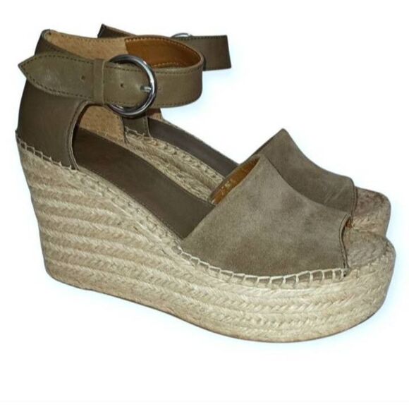 MARC FISHER OLIVE GREEN ESPADRILL WEDGE SANDALS SZ.9.5 EUC. - Picture 1 of 9